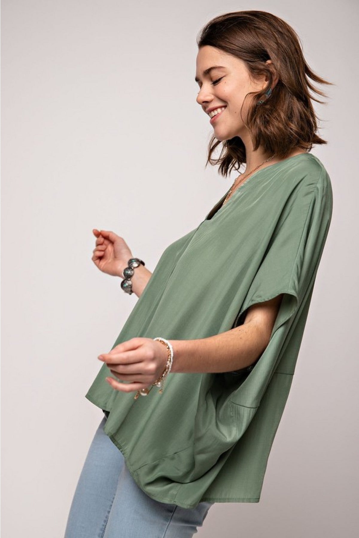 Easel Dolman Sleeve Loose Fit Tunic